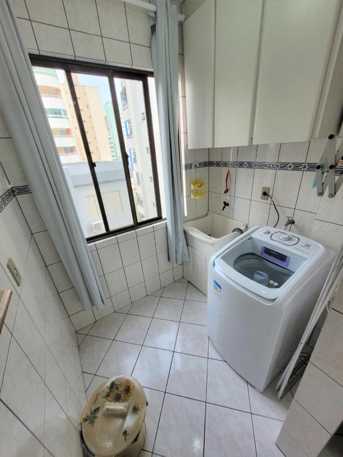 Apartamento 200 Metros Da Praia 03 Quartos Com Ar Condicionado - Meia Praia - Itapema Eksteriør billede