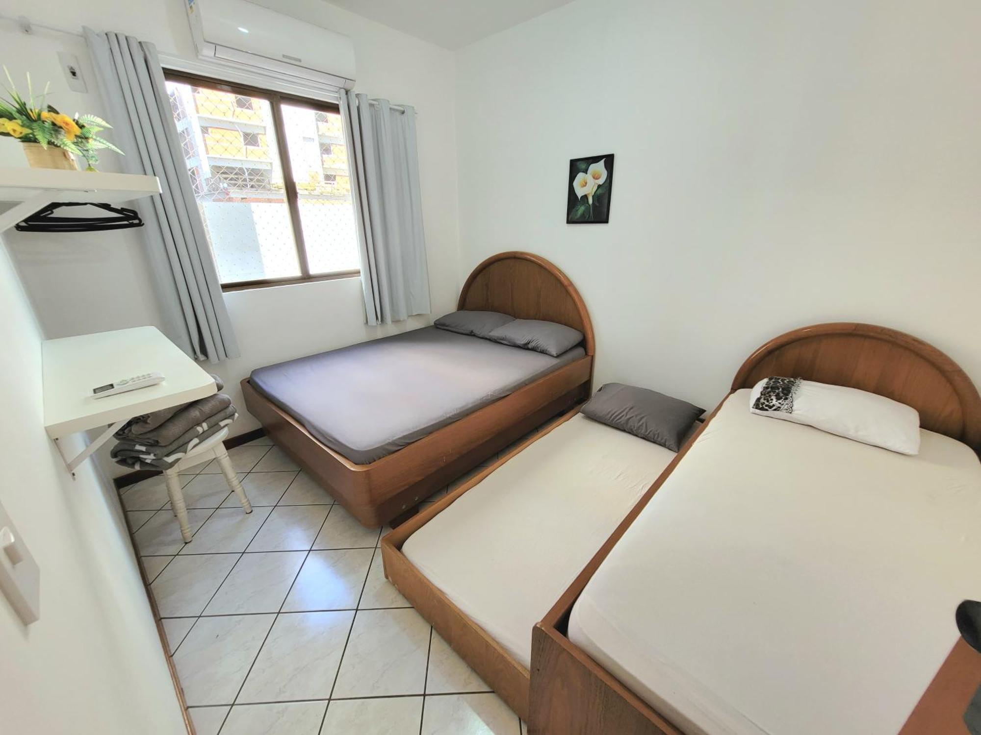 Apartamento 200 Metros Da Praia 03 Quartos Com Ar Condicionado - Meia Praia - Itapema Eksteriør billede