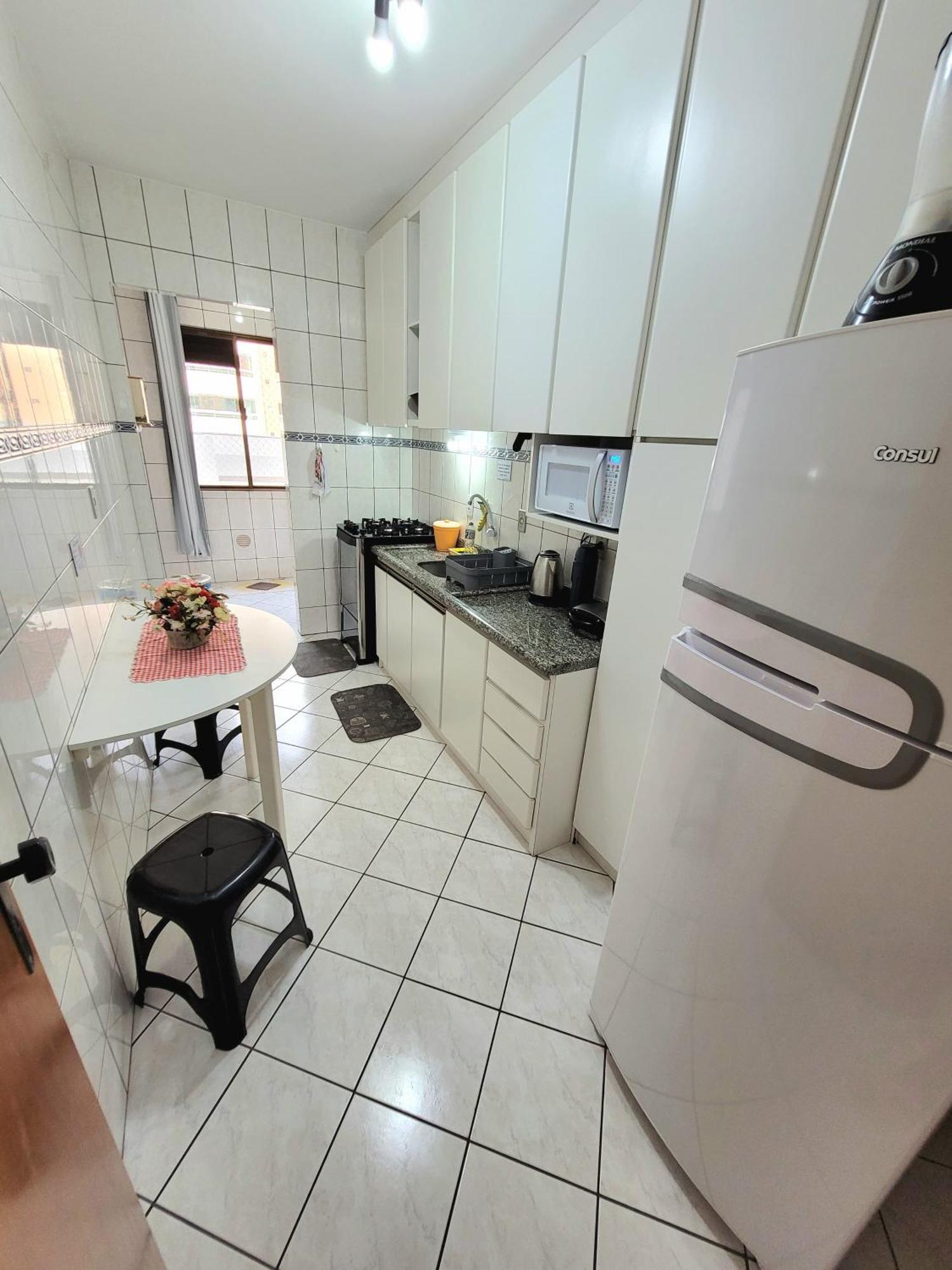 Apartamento 200 Metros Da Praia 03 Quartos Com Ar Condicionado - Meia Praia - Itapema Eksteriør billede